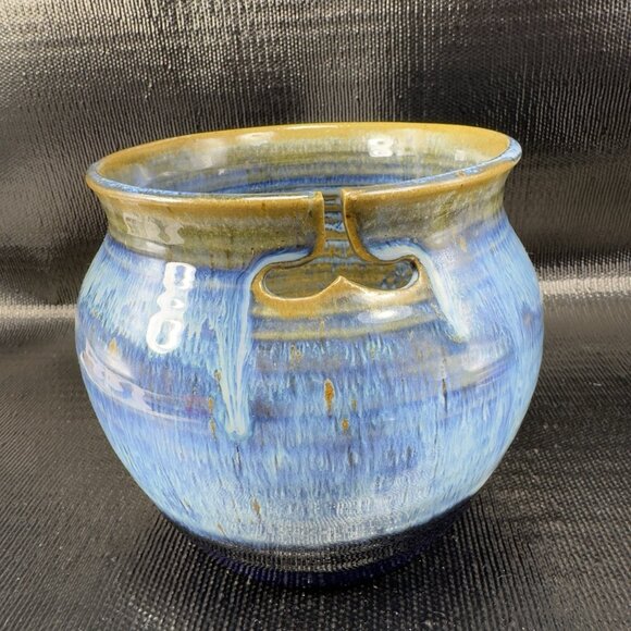 Saltbox Pottery Knitting Yarn Bowl Dish Signed Hand Made Large Container Blue - Picture 15 of 15